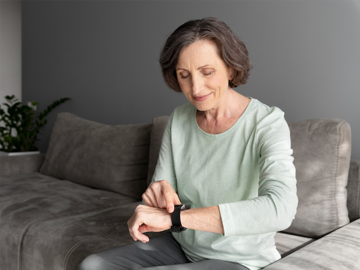 Empowering Older Adults: Wearable Tech Made Easier With Personalized ...